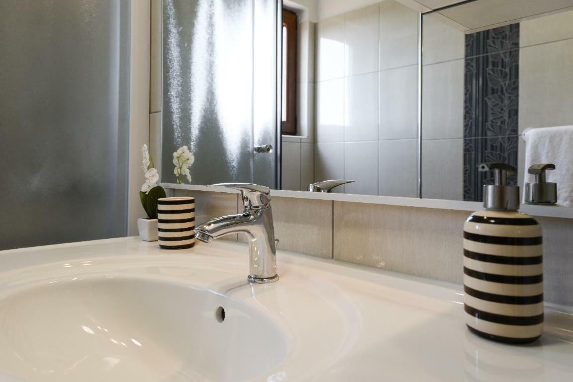 Apartment Lordanic Zaglav, Dugi Otok Екстер'єр фото